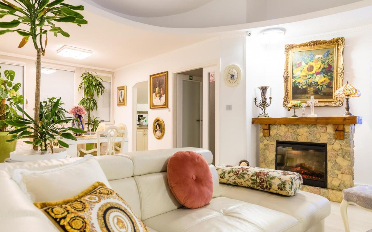 Luxury Apartment Sara Umag Zewnętrze zdjęcie